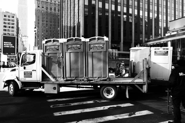Best Portable toilet rental cost  in , WA